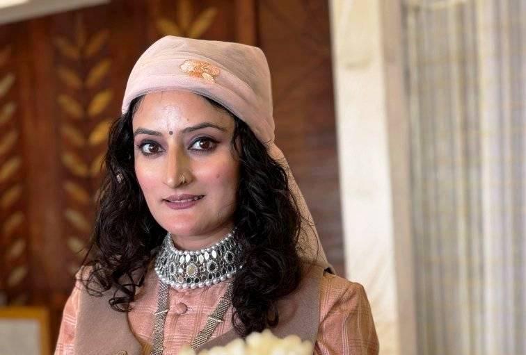 Cannes 2026: हिमाचल की बेटी ने रचा इतिहास, कान्स में गूंजी फिल्म ‘खूंटा’ Anushi Sharma director of Himachali movie Khoonta at Cannes 2026