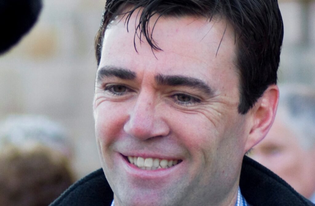 Andy Burnham: ब्रिटेन में एंडी बर्नहैम संभालेंगे प्रधानमंत्री की कमान ब्रिटेन के नए प्रधानमंत्री एंडी बर्नहैम और भारत-ब्रिटेन संबंध