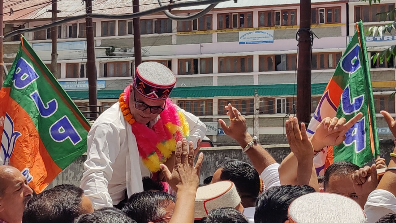 Kullu Zila Parishad: ठाकुर दास अध्यक्ष और नीना निर्विरोध उपाध्यक्ष निर्वाचित 1 Kullu Zila Parishad 1